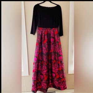 Adrianna Papell Formal Black & Pink Floral Maxi Dress Size 6 Perfect No flaws.